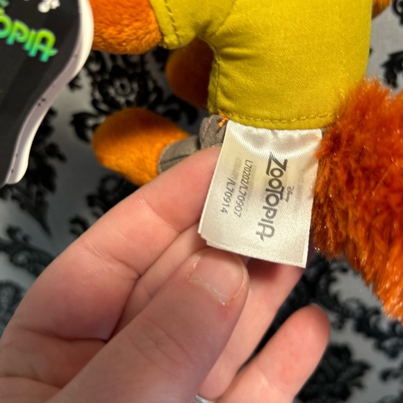Zootopia stuffies - Picture 5 of 9